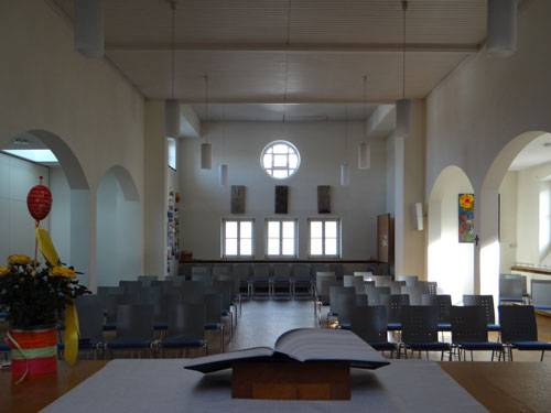 Bild Blick vom Altar auf die Gemeinde